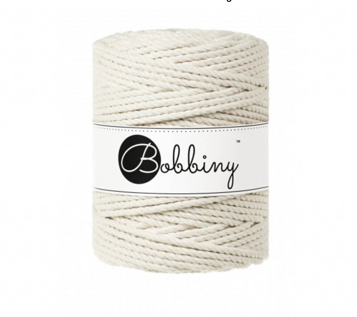 NATURAL
3PLY MAKRAMEE-SCHNUR 5MM 100M