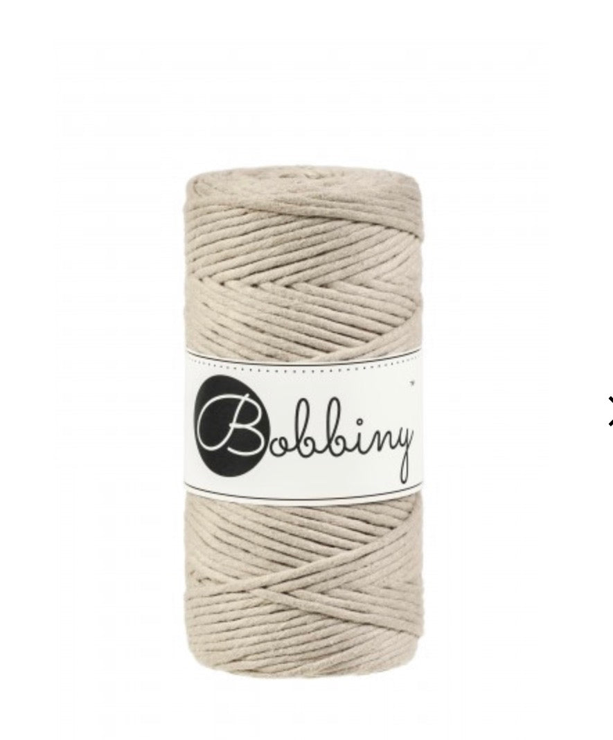 BEIGE
MAKRAMEE-KORDEL 3MM 100M